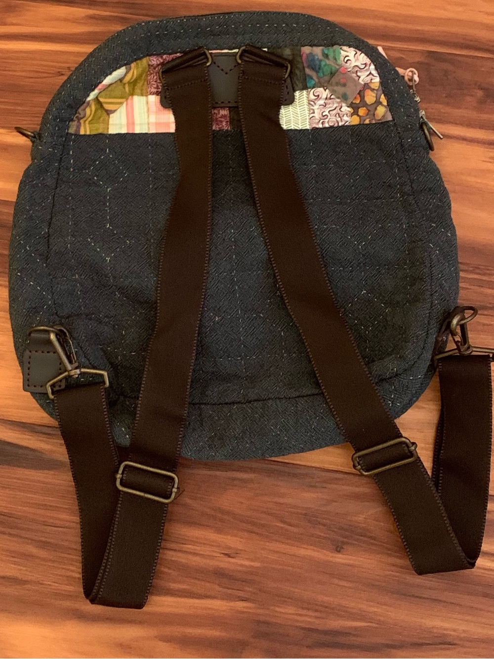 Vintage patchwork backpack - Picture 2 of 3